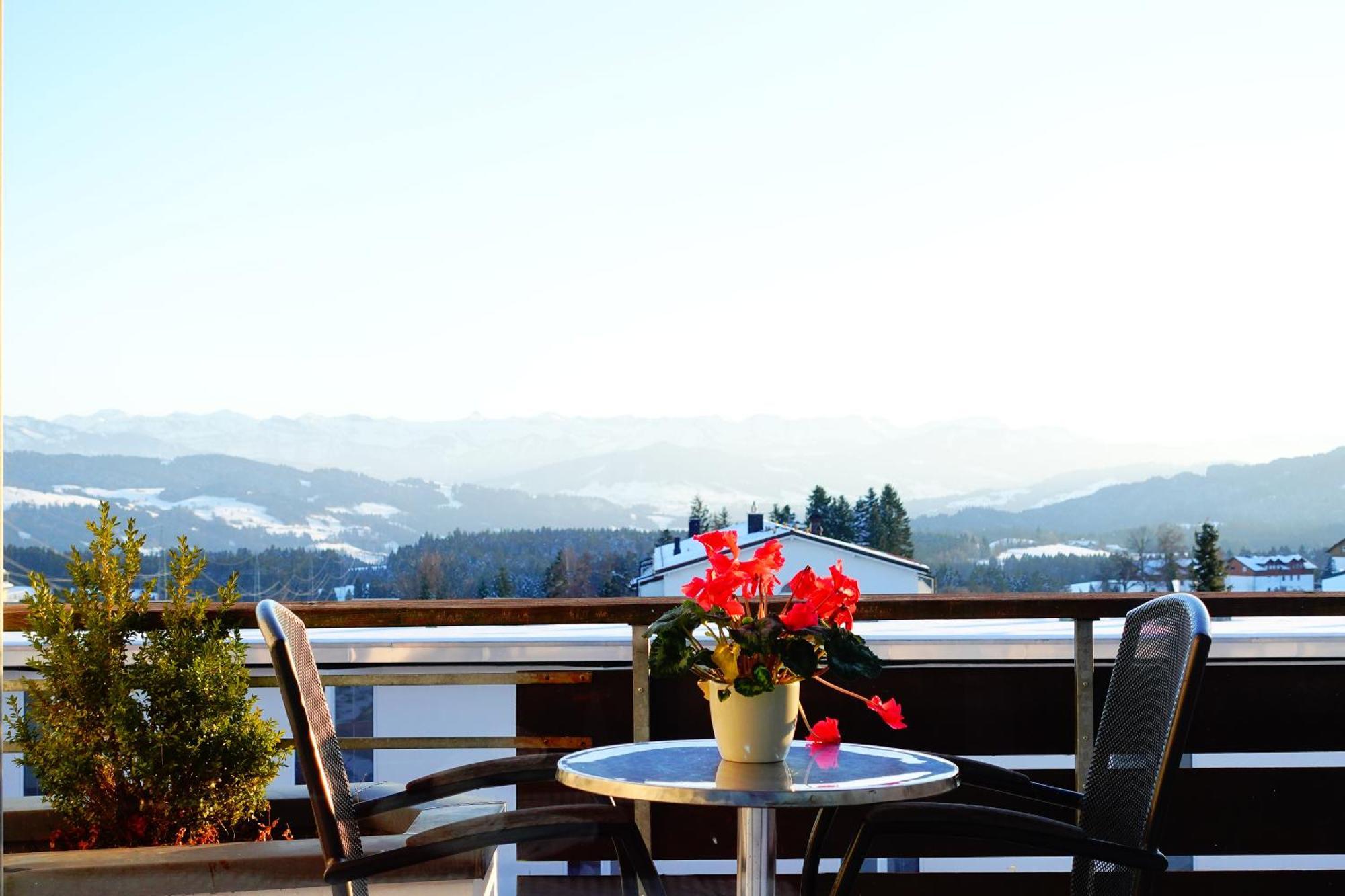 Relax-Red Mit Pool Und Sauna Scheidegg Exteriör bild